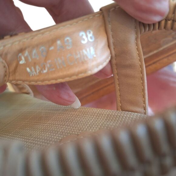 Siketu STONE-EMBELLISHED Flat Sandal Beaded Boho T-strap size US 7 EU 38 - Picture 8 of 9